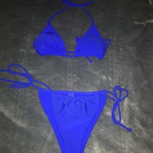 Medium bikini top & bottoms